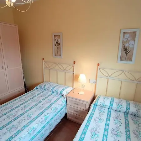 Apartamento Playa Catedrales Con Terraza Y Piscina