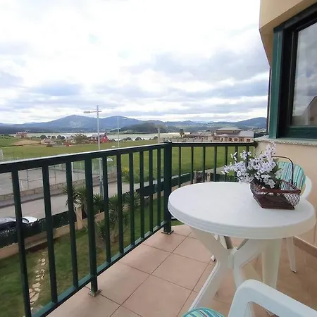 Apartment Apartamento Playa Catedrales Con Terraza Y Piscina *